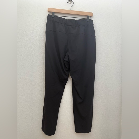 Lululemon On The Fly 7/8 Pant Black Size 8 - Picture 3 of 9